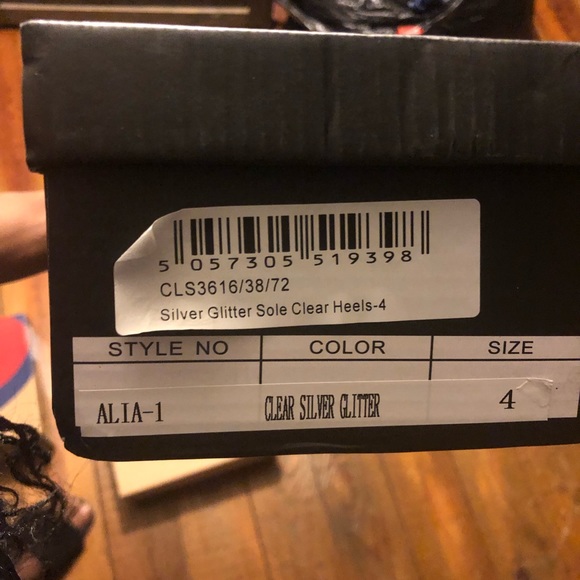 Silver sparkle heels - Picture 3 of 3